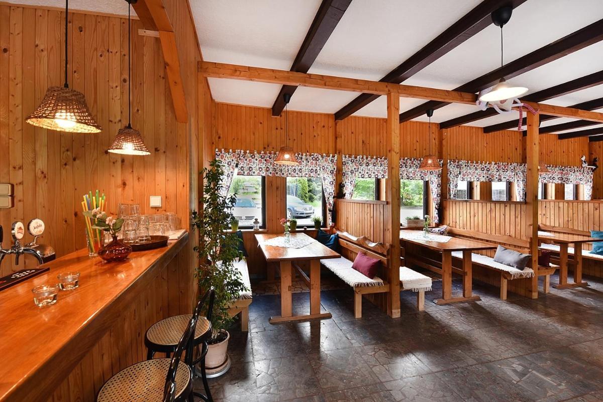Borova Sihot Atc And Penzion Liptovský Hrádok Extérieur photo