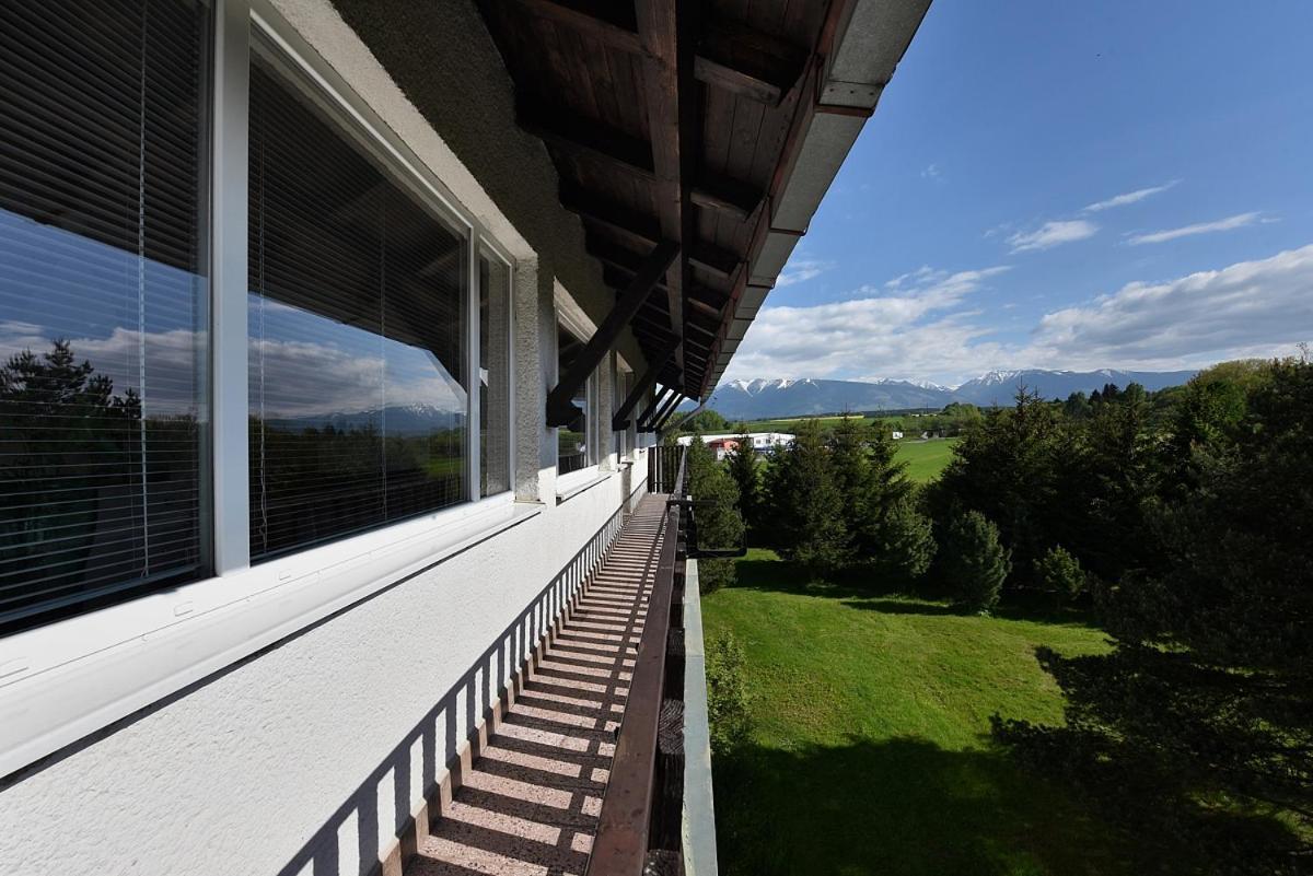 Borova Sihot Atc And Penzion Liptovský Hrádok Extérieur photo